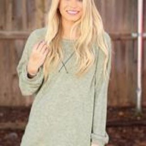 Green Long Sleeved Top